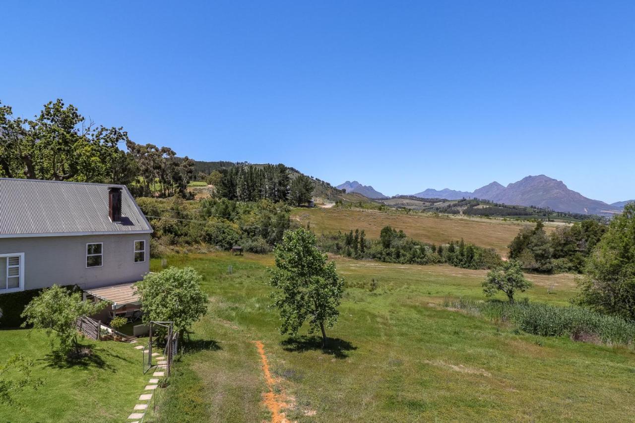 Вилла Wildlife Retreat On A Wine-Farm Стелленбос Экстерьер фото